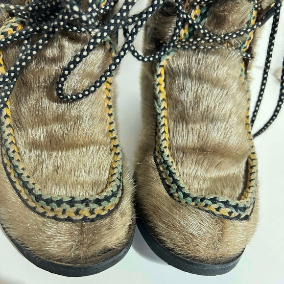 Vintage 80s Seal Skin Lace Up Winter Boots Shearling Braided & Leather Trim 6.5 - Picture 9 of 16